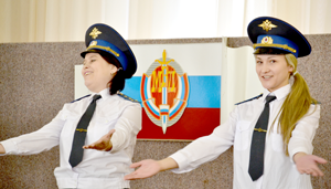 Песня в подарок от сотрудниц Следственного управления Екатерины Авотиной и Анны Причининой
