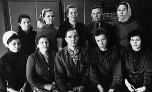 Бригада Рафаила Гуриновича, крайняя слева - Галина Абрамова, 1962 год