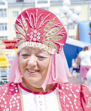 Любовь Комарова