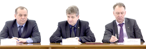 В ходе заседания - Глава НГО Владимир Машков, генеральный директор ОАО 