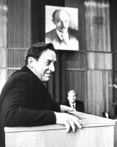 Григорий Демидович на одной из профсоюзных конференций