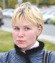 Елена Коминова 