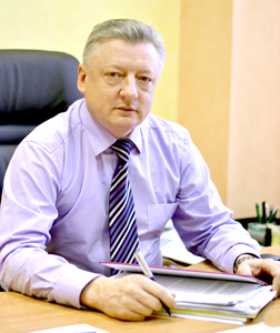 Глава Администрации НГО Валерий ПОПОВ