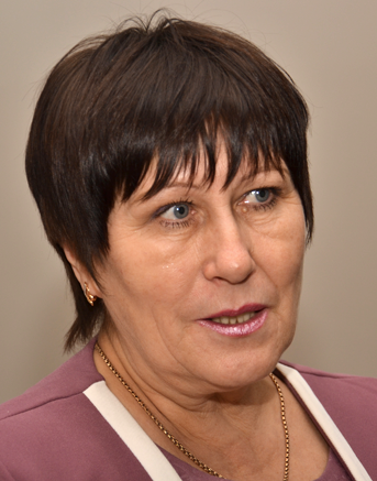 Татьяна БУРЛОВА, заместитель начальника отдела эксплуатации, организации пассажирских перевозок (единственная, кто удостоился грамоты министерства транспорта и пассажирских перевозок Свердловской области)