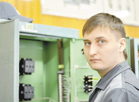 Андрей КОНОВАЛОВ, электромонтёр МУП 